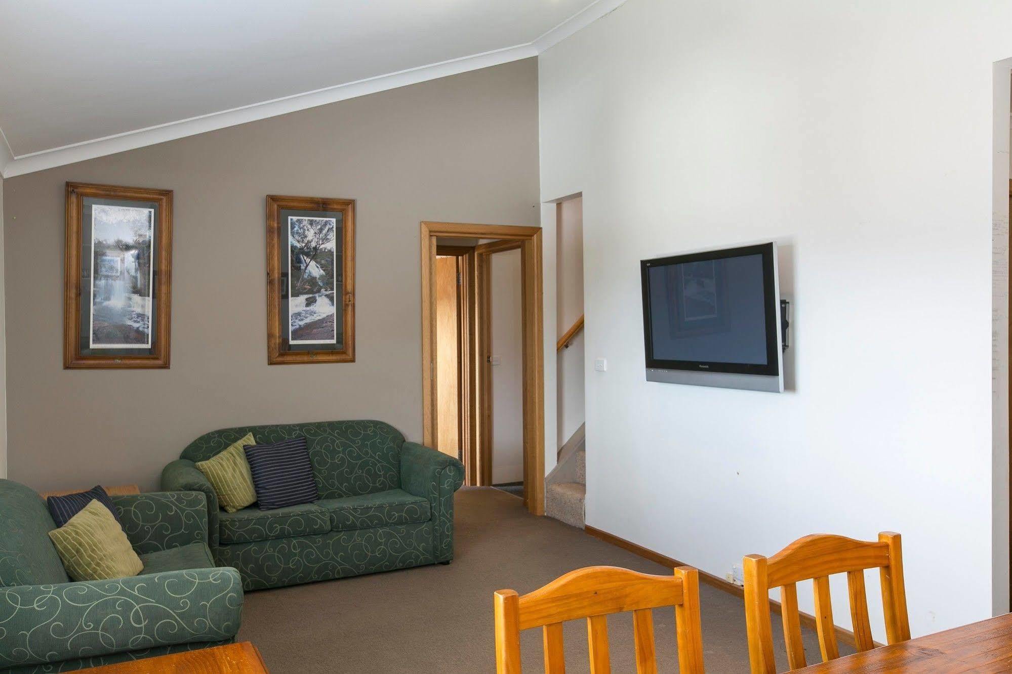 Cooroona Alpine Lodge Falls Creek Exteriér fotografie
