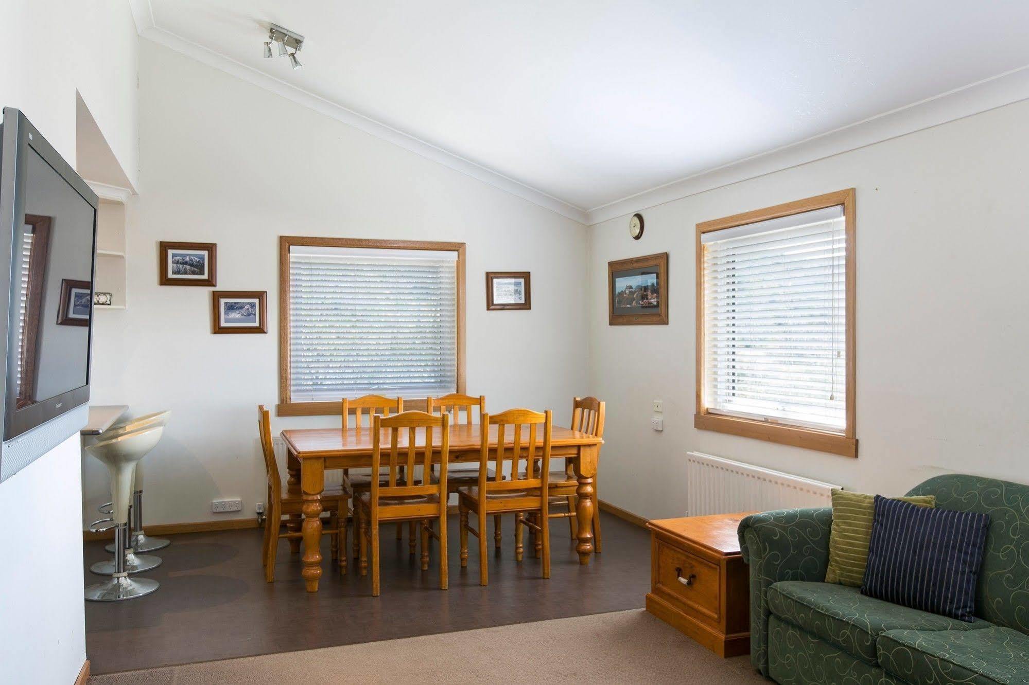 Cooroona Alpine Lodge Falls Creek Exteriér fotografie